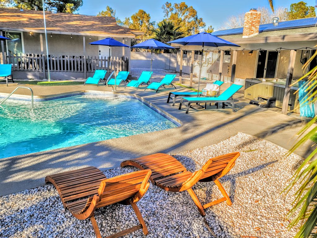 Tranquil swimming pool at 72 diamond ranch